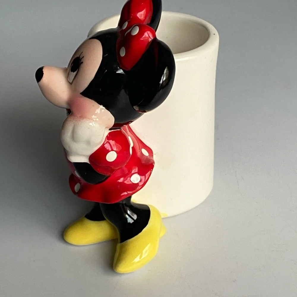 Minnie Mouse Toothbrush or Pen Holder